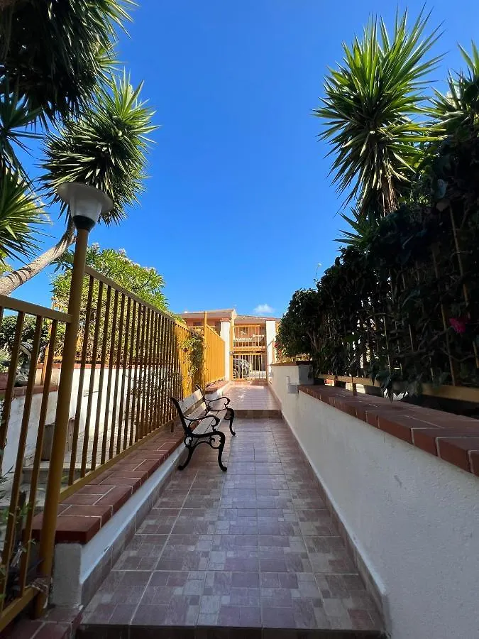 Trentuno Mondello Apartments Italien