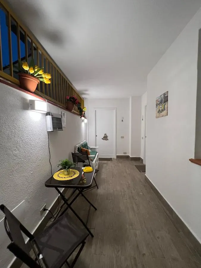 Trentuno Mondello Apartments Italien