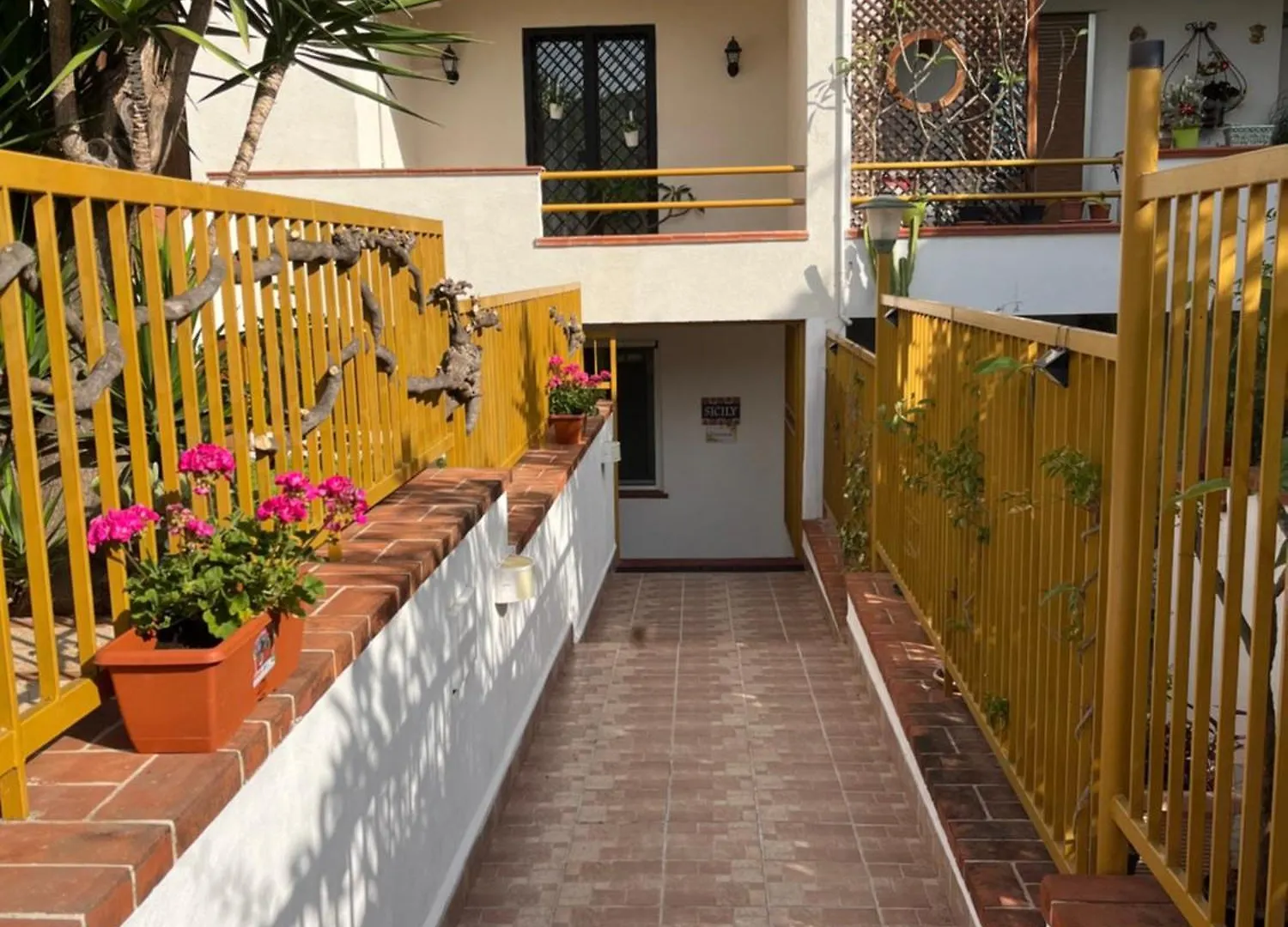 Trentuno Mondello Apartments